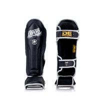 DANGER - Supermax Shin Guards - Black/Extra Large
