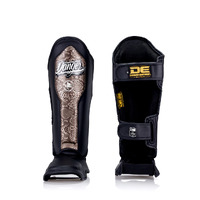 DANGER - Evolution Deluxe Shin Guards - Black/Black - Small