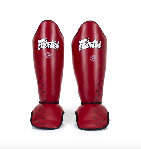Fairtex フェアテックス ローキック用タイパッド　RED Fairtex Thigh Pads | Ultimate Protection for Muay Thai Training