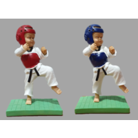 Taekwondo Sparring/Kyrugi Figurine 1