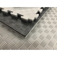 Martial Arts Jigsaw Mat - 30mm - 5 Stripe Finish - Black/Grey