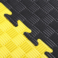 Martial Arts Jigsaw Mat - 30mm - 5 Stripe Finish - Black/Yellow